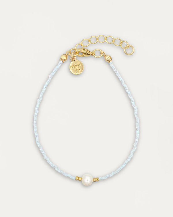 Simply Delicate – Soft Blue & Pearl