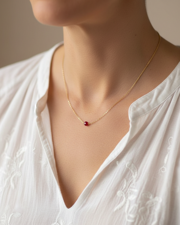 Minimal Point Necklace - Gold