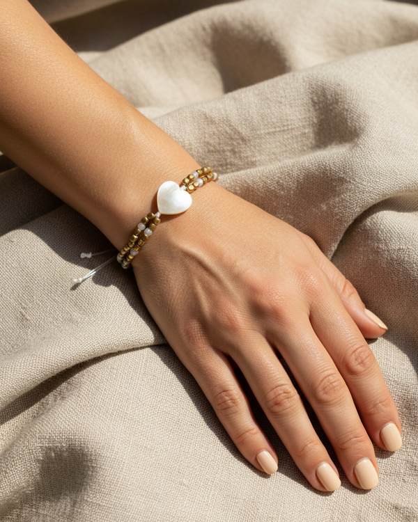 Mother of Pearl Heart Bracelet