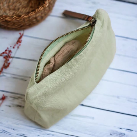 Linen Light Green Cosmetic Bag/Clutch
