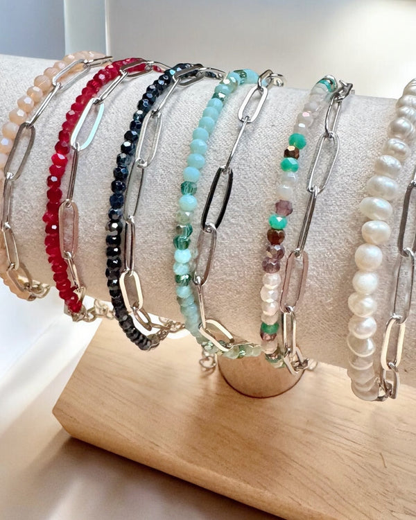 Coloretta Beads/Silver Chain