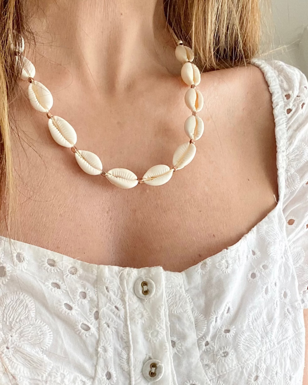 Shelly Necklace/Chocker