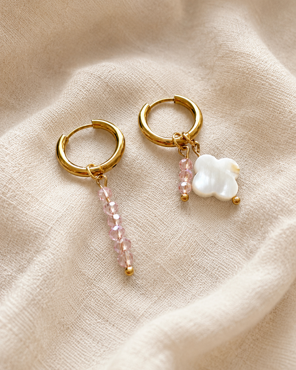 Soft Bloom Earrings