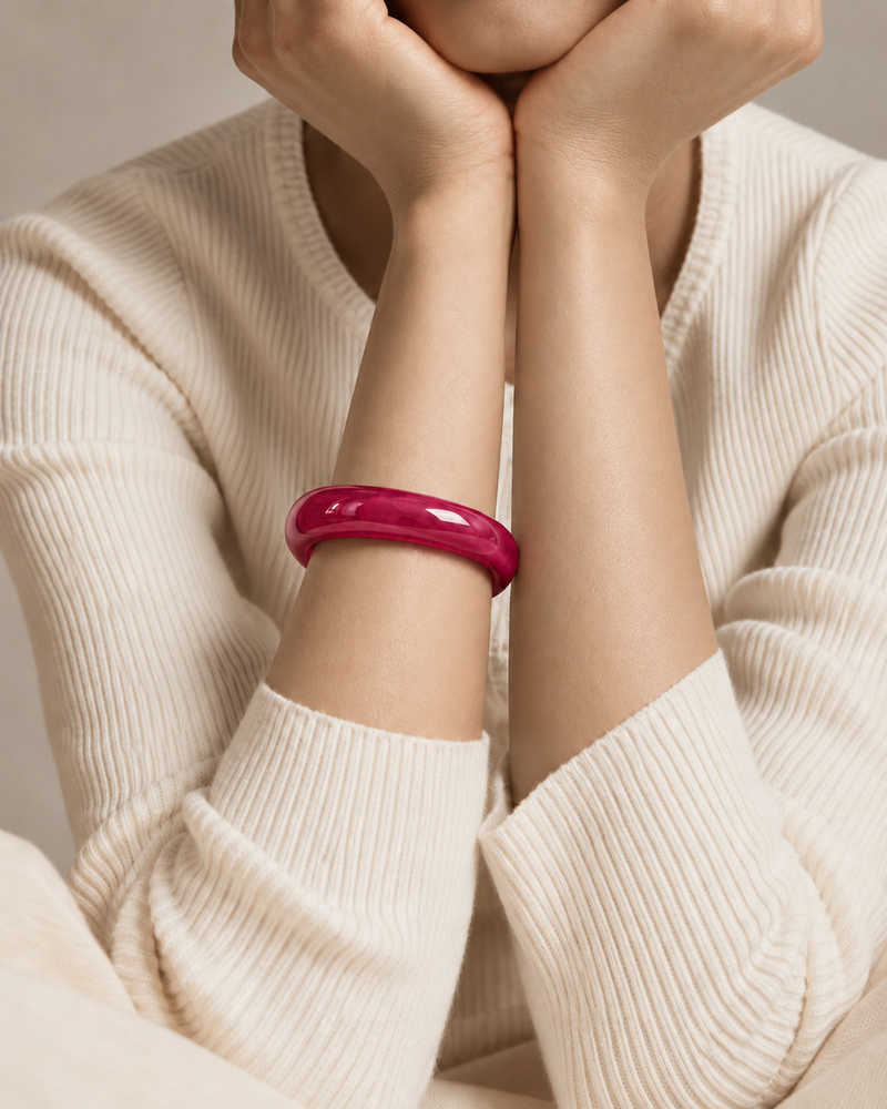 Soft Curve Bracelet