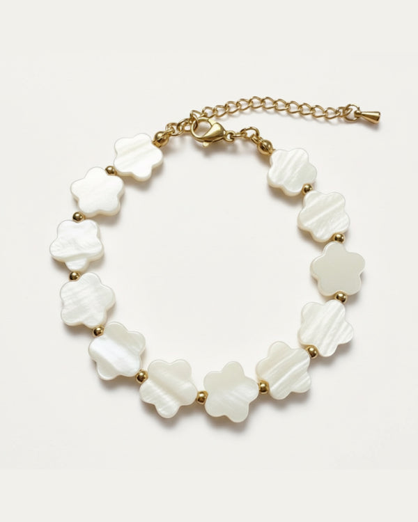 Clover White Pearls