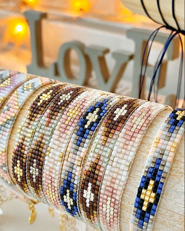 Beaded Bracelet Vintage Pink