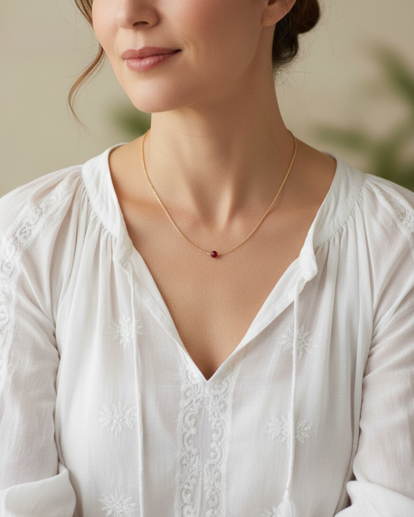 Minimal Point Necklace - Gold