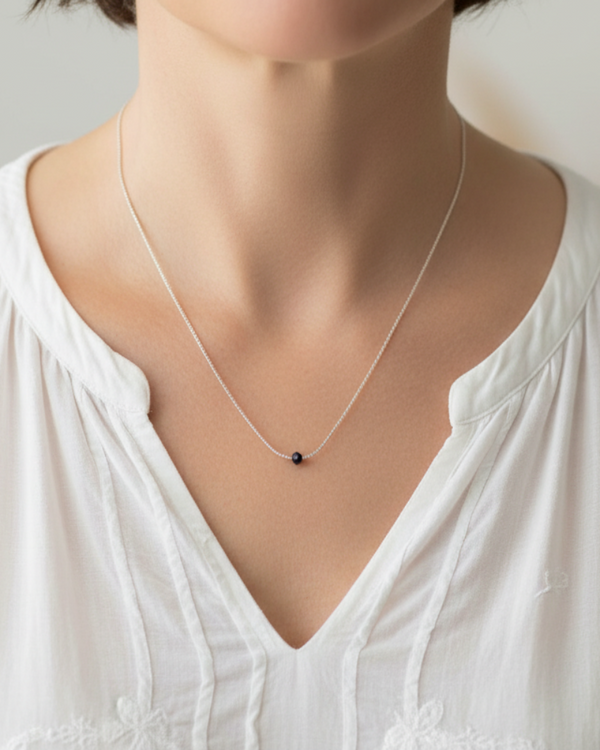 Minimal Point Necklace - Silver