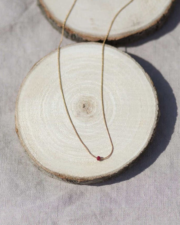 Minimal Point Necklace - Gold