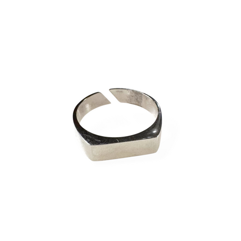 Minimal Ring Men