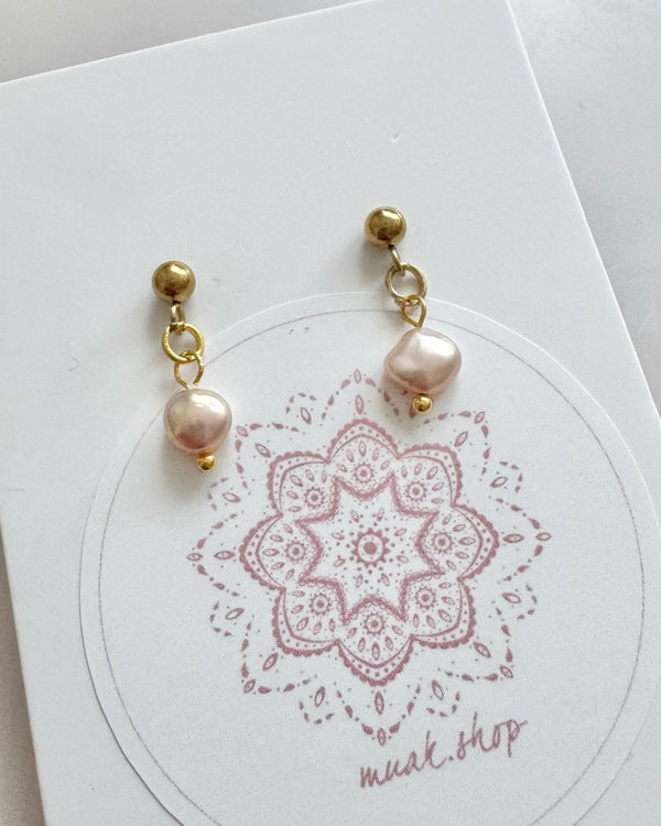 Nacar's Breeze Earrings