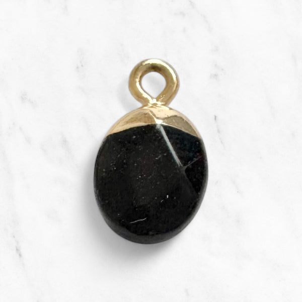 "Stone Black Oval JG"