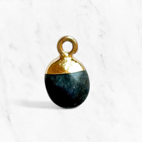 "Stone oval Dark Green GTC"
