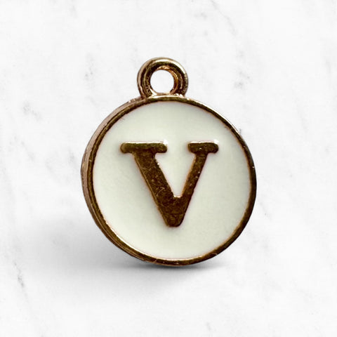 "V Gold White"
