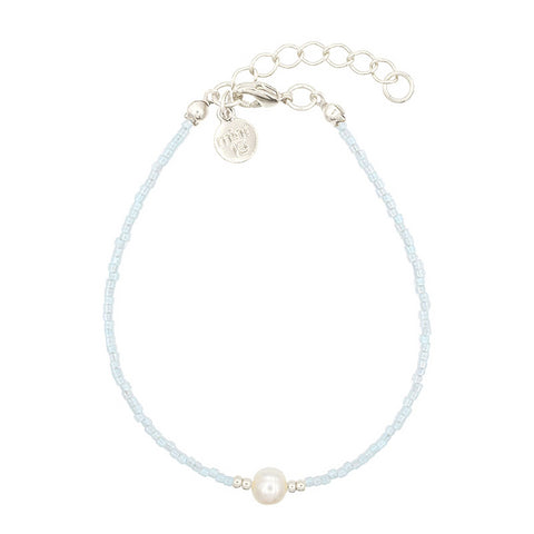 Simply Delicate – Soft Blue & Pearl